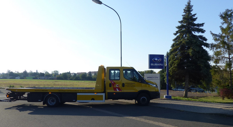 Galeriebild zu 24h Abschlepp- und Pannendienst-2